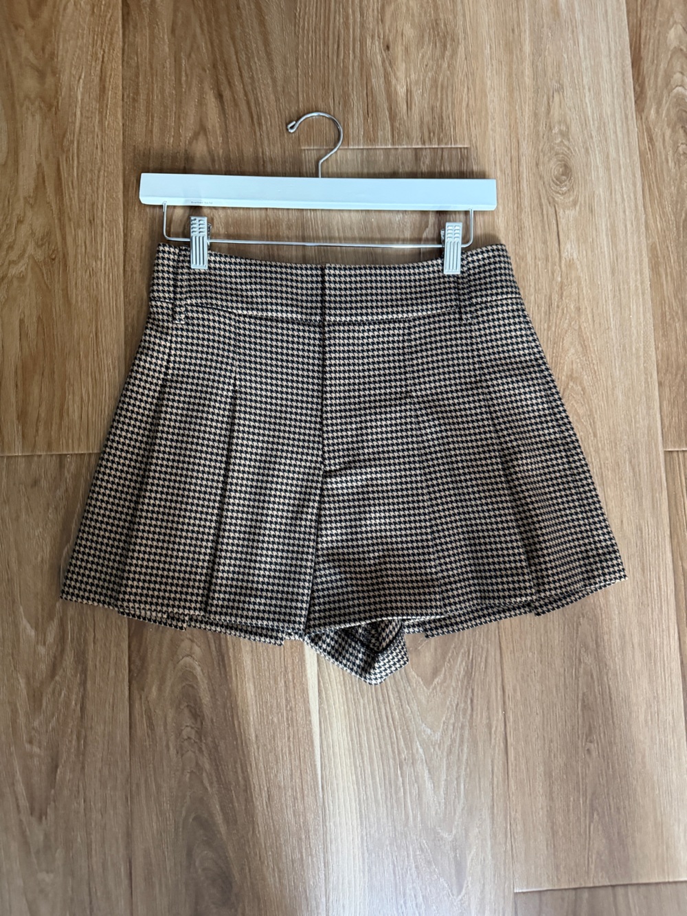 Cutest Alice and Olivia Shorts